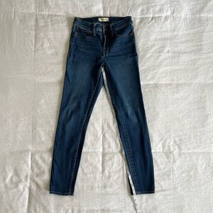 Madewell Roadtripper Skinny Jeans in GUC